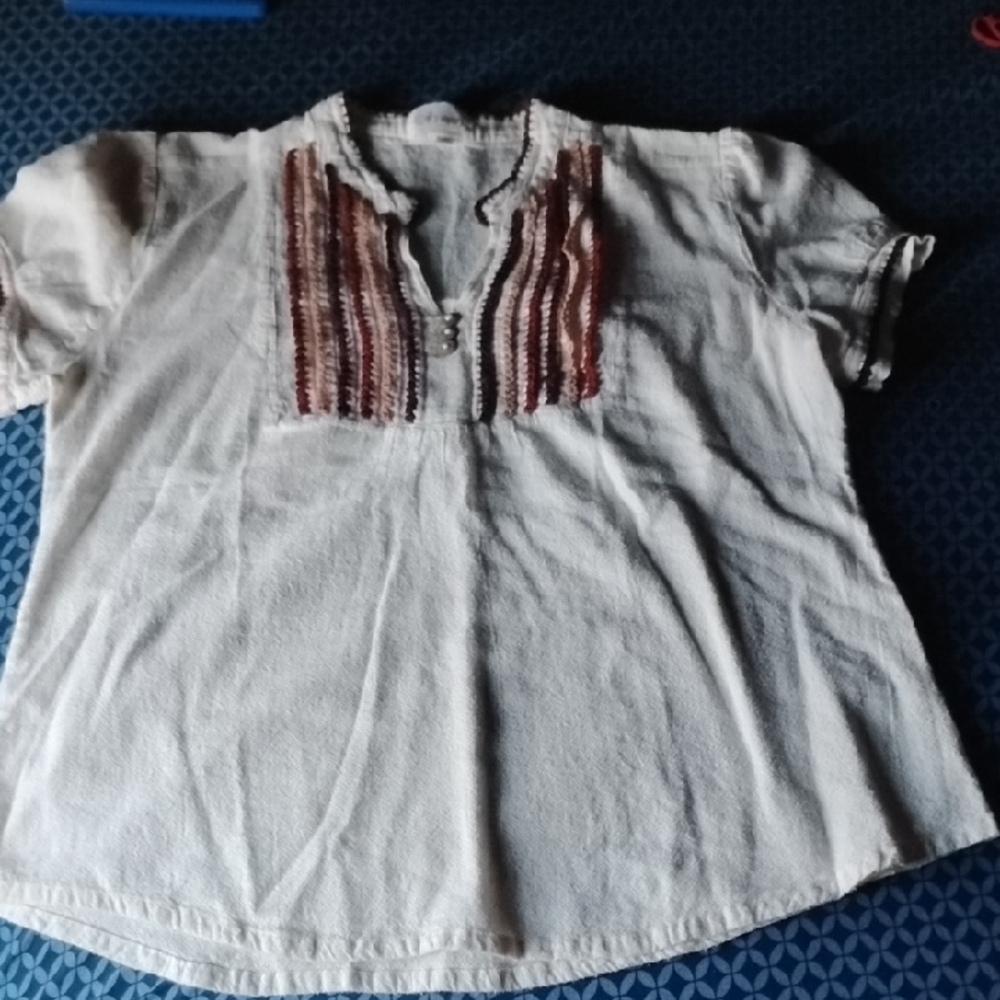 Source Unknown Cream Blouse with Brown Details